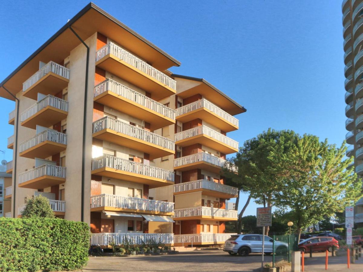 Lucerna Apartment Lignano Sabbiadoro Bagian luar foto