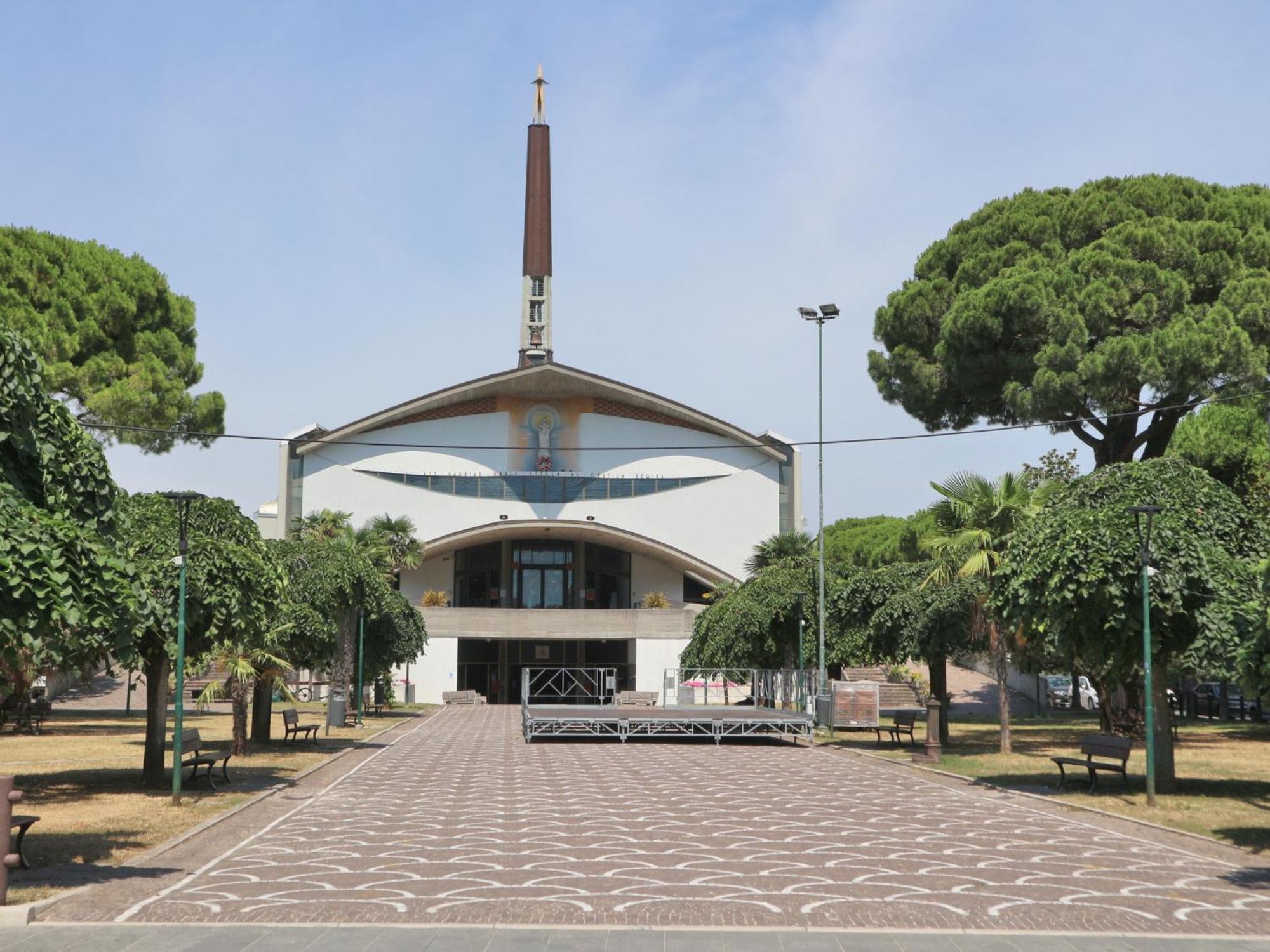 Lucerna Apartment Lignano Sabbiadoro Bagian luar foto