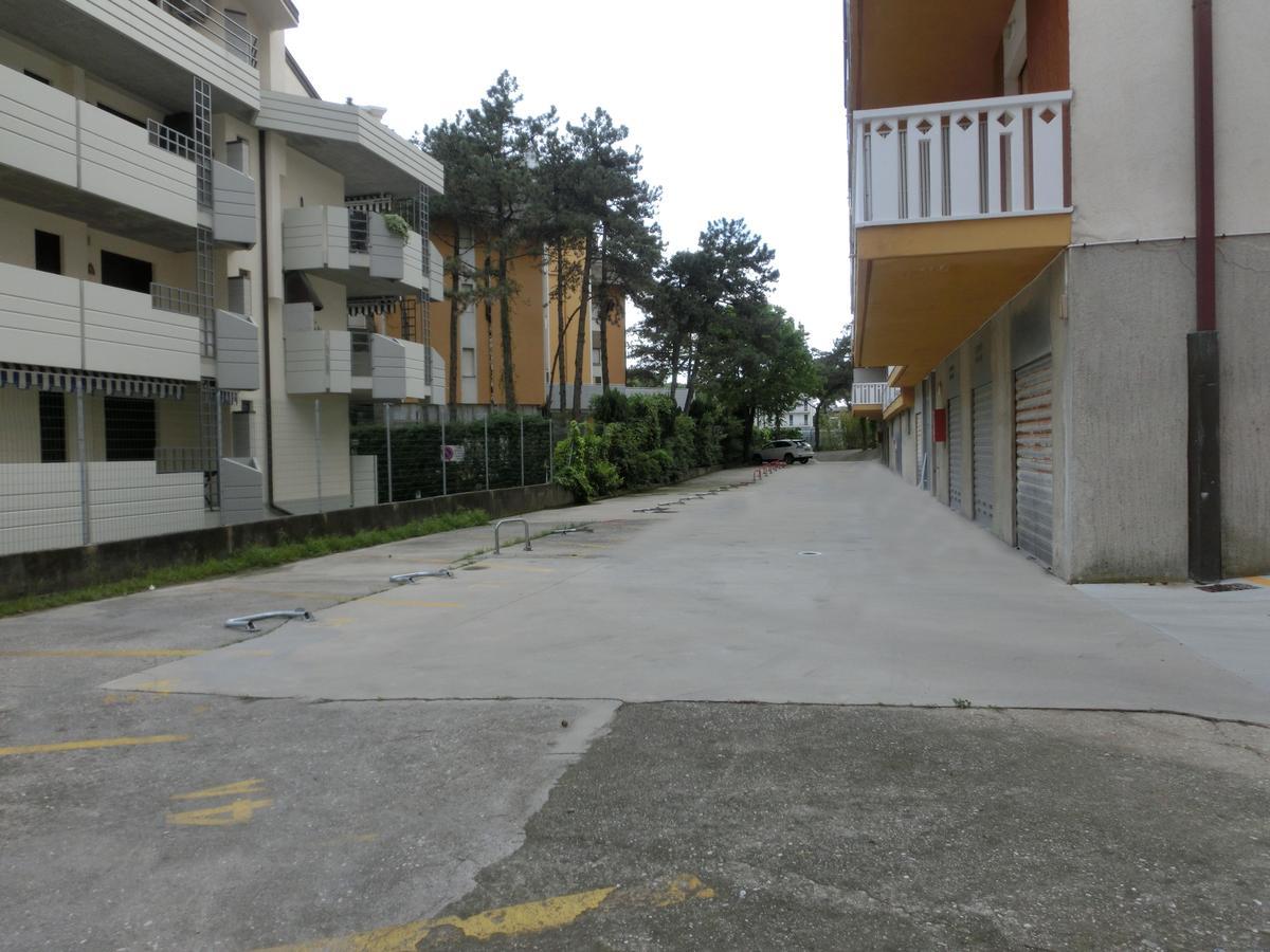 Lucerna Apartment Lignano Sabbiadoro Bagian luar foto